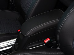 2013款 1.4T 自动 豪华型 5座
