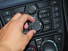 2013款 1.4T 自动 豪华型 5座