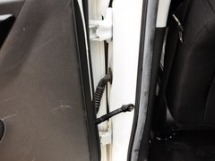 2014款 1.5L AMT 天窗型