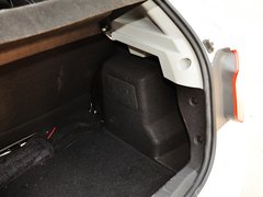 2014款 1.5L AMT 天窗型