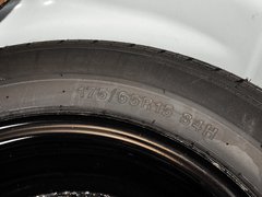 2014款 1.5L AMT 天窗型