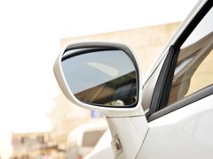 2014款 1.5L AMT 天窗型