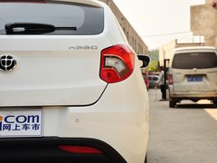 2014款 1.5L AMT 天窗型