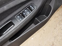 2014款 1.5L AMT 天窗型
