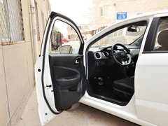2014款 1.5L AMT 天窗型