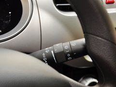 2014款 1.5L AMT 天窗型