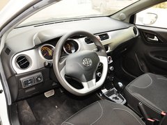 2014款 1.5L AMT 天窗型