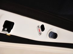 2014款 1.5L AMT 天窗型
