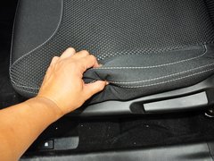 2014款 1.5L AMT 天窗型