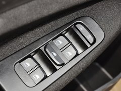 2014款 1.5L AMT 天窗型
