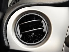2014款 1.5L AMT 天窗型