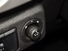 2014款 1.5L AMT 天窗型