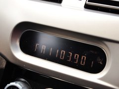 2014款 1.5L AMT 天窗型