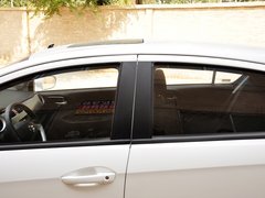 2014款 1.5L AMT 天窗型
