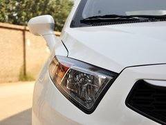2014款 1.5L AMT 天窗型