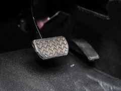 2014款 1.5L AMT 天窗型