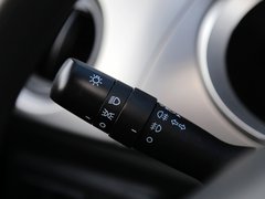 2014款 1.5L AMT 天窗型