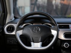 2014款 1.5L AMT 天窗型