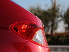 2014款 1.5L AMT 天窗型