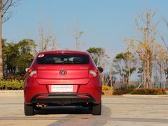 2014款 1.5L AMT 天窗型