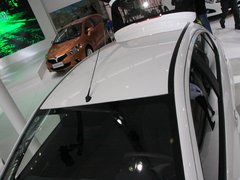2014款 1.5L AMT 天窗型