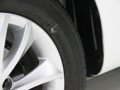 2014款 1.5L AMT 天窗型