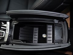 2014款 535i 3.0T AT 设计套装型