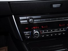 2014款 535i 3.0T AT 设计套装型