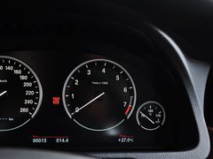 2014款 535i 3.0T AT 设计套装型