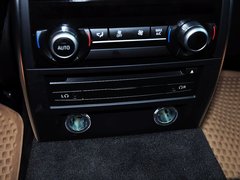 2014款 535i 3.0T AT 设计套装型