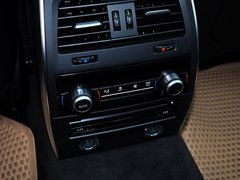 2014款 535i 3.0T AT 设计套装型