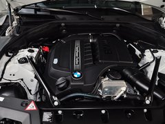 2014款 535i 3.0T AT 设计套装型