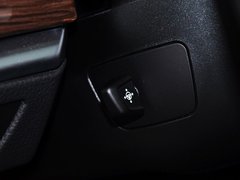 2014款 535i 3.0T AT 设计套装型