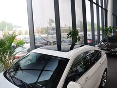 2014款 535i 3.0T AT 设计套装型