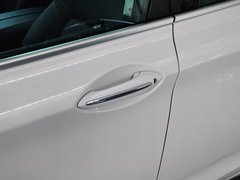 2014款 535i 3.0T AT 设计套装型