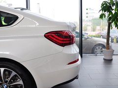 2014款 535i 3.0T AT 设计套装型