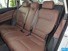 2014款 535i 3.0T AT 领先型