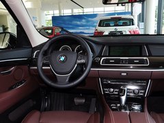 2014款 528i 2.0T AT 设计套装型