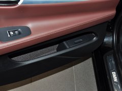 2014款 528i 2.0T AT 设计套装型