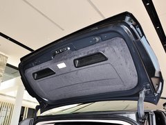 2014款 528i 2.0T AT 设计套装型