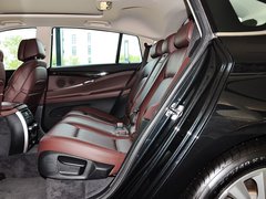 2014款 528i 2.0T AT 设计套装型