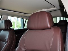 2014款 528i 2.0T AT 设计套装型