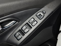 现代ix35 2013款 GLS 2.0L 自动 两驱智能型 国IV