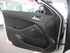 2013款 2.0L AT Hybrid