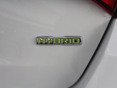 2013款 2.0L AT Hybrid