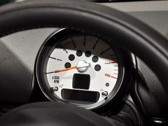 2013款 1.6T AT COOPER ALL4版