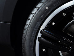 2013款 1.6T AT COOPER ALL4版