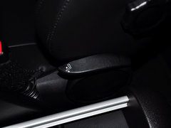 2013款 1.6T AT COOPER ALL4版
