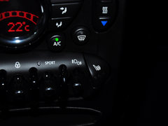2013款 1.6T AT COOPER ALL4版
