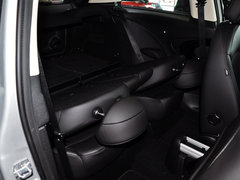 2013款 1.6T AT COOPER ALL4版